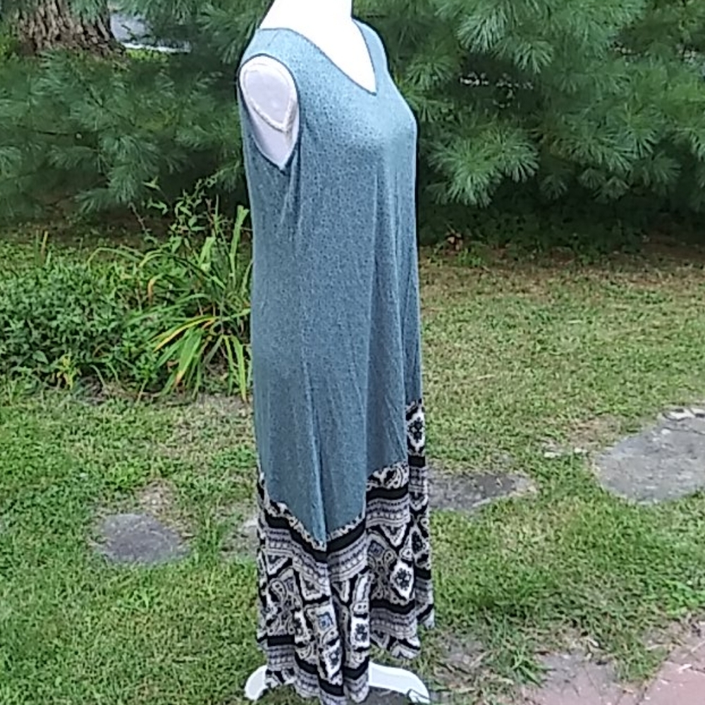 NEW Joan Rivers Mixed Pattern Maxi Dress - Picture 4 of 9